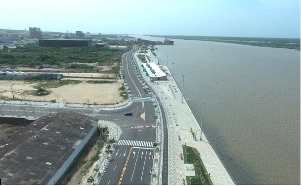 Avenida del Río - Gran Malecón.