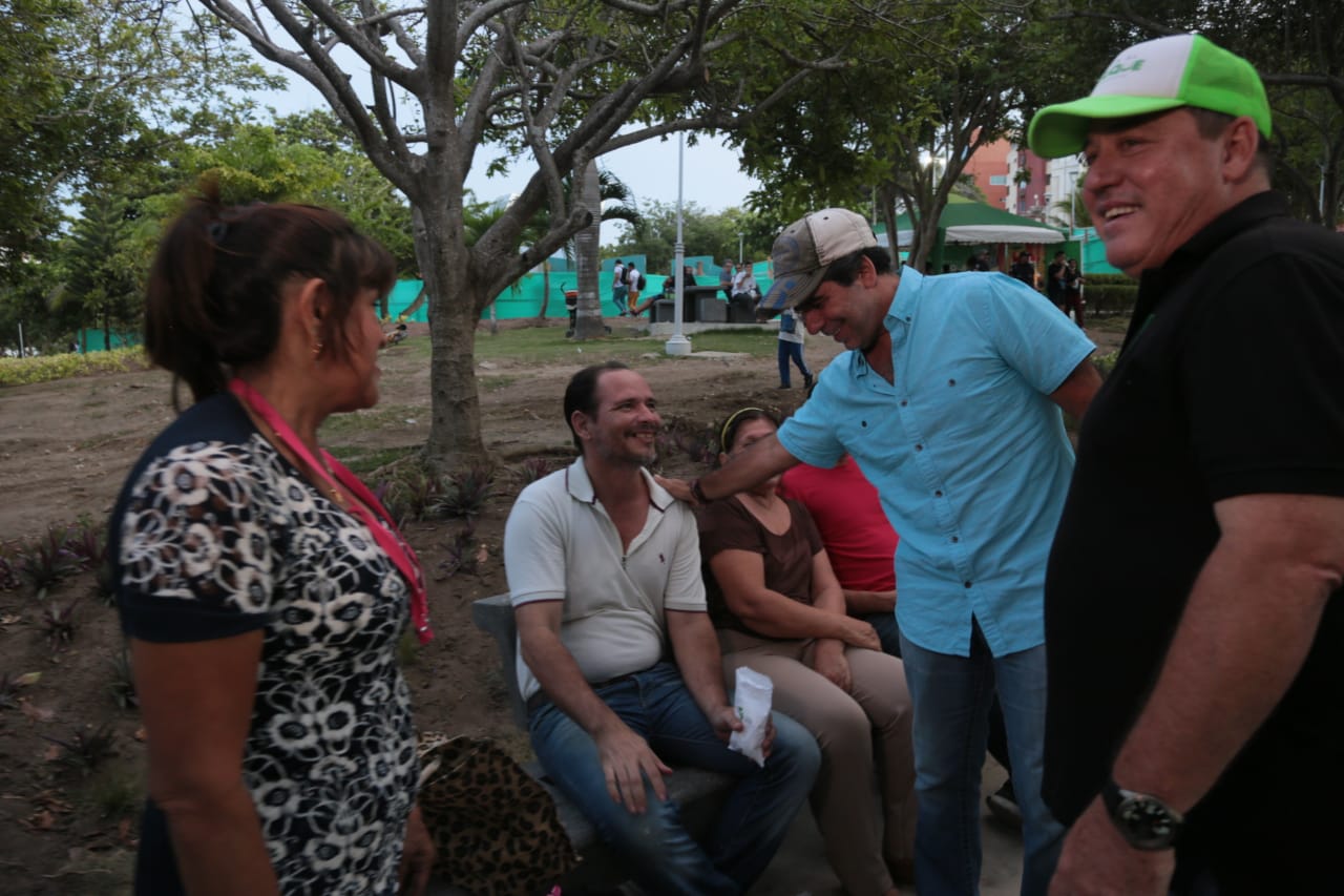 El gerente de ADI, Alberto Salah y el Alcalde Alejandro Char.
