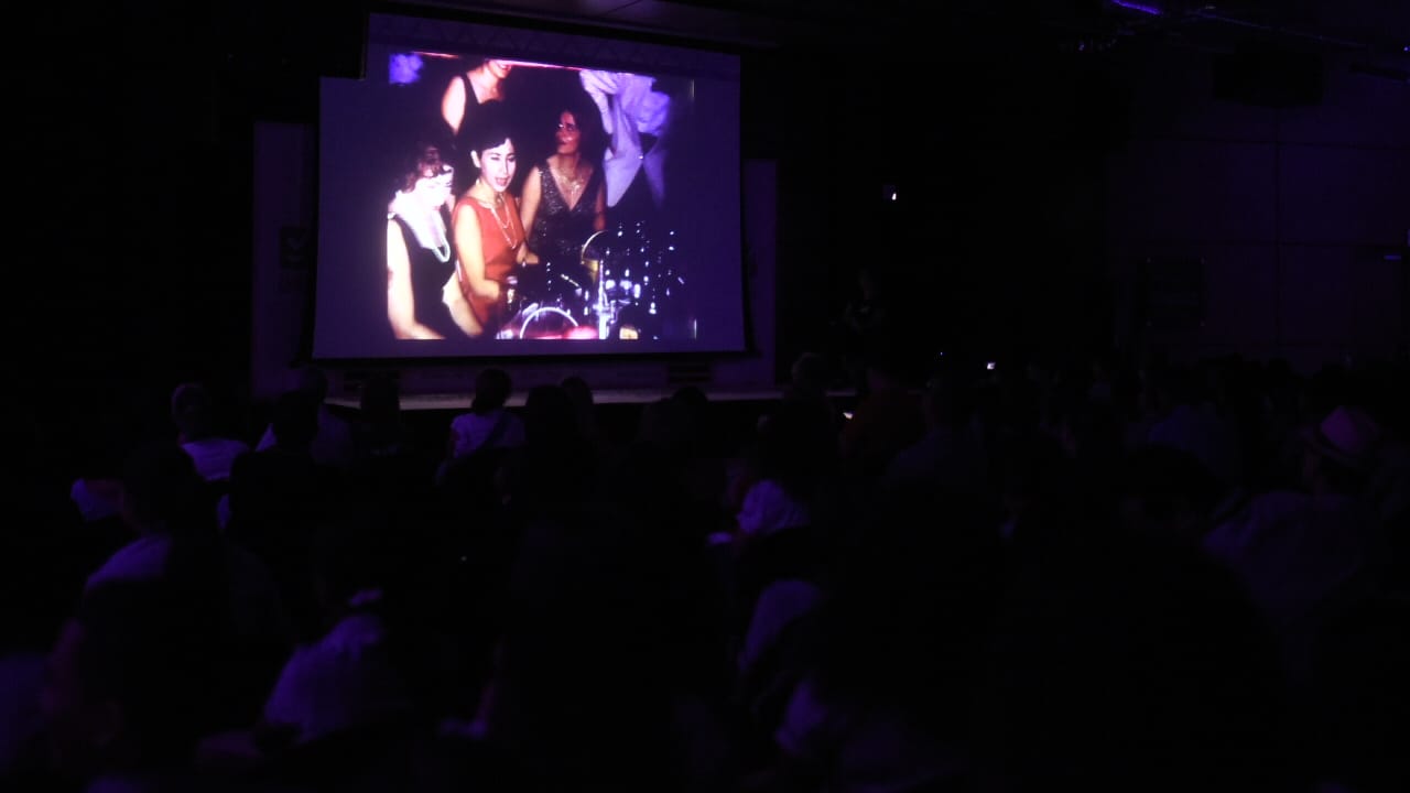 Imágenes de la Barranquilla de antaño y su carnaval fueron reproducidas en el salón Gabriel García Márquez.