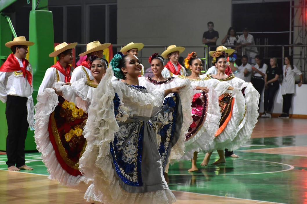 Muestra del folclor costeño.