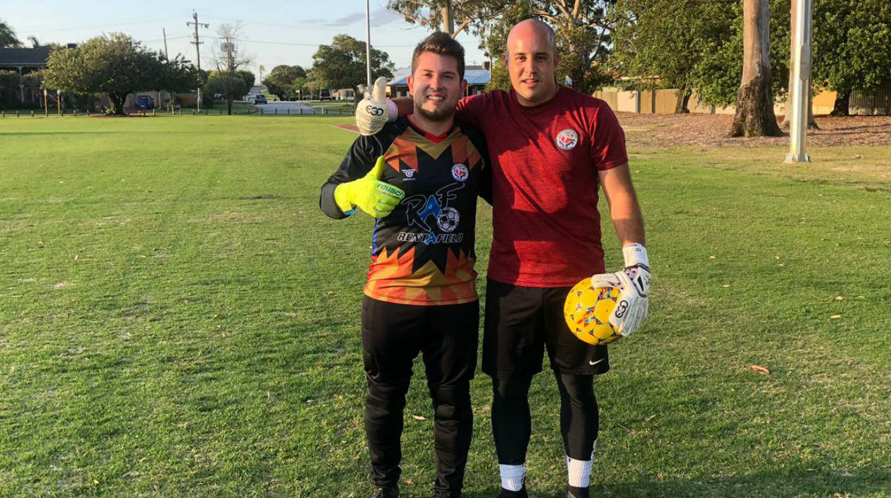 Víctor Garzón y Juan Agudelo, arqueros de Colombia. 