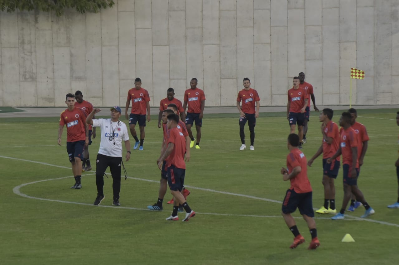 Los jugadores en el entrenamiento.