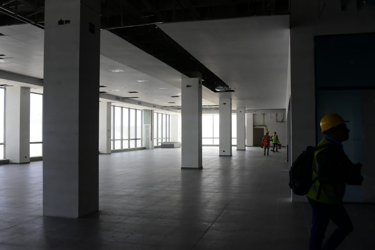 Obras de remodelación del aeropuerto Ernesto Cortissoz.