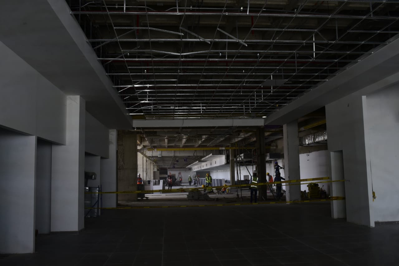 Obras de remodelación del aeropuerto Ernesto Cortissoz.