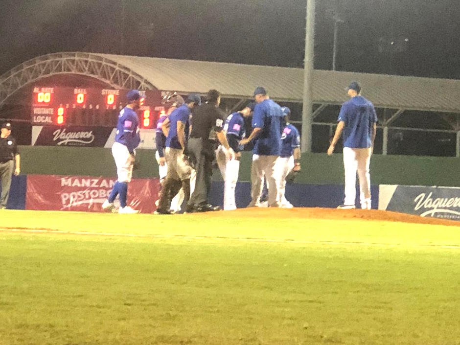 Anthony Vizcaya quedó golpeado tras una línea seca de José Rosario.