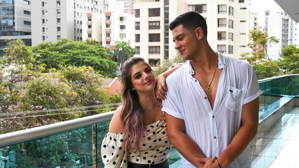 Los cantantes Daniela Legarda y Emilio Jaime.