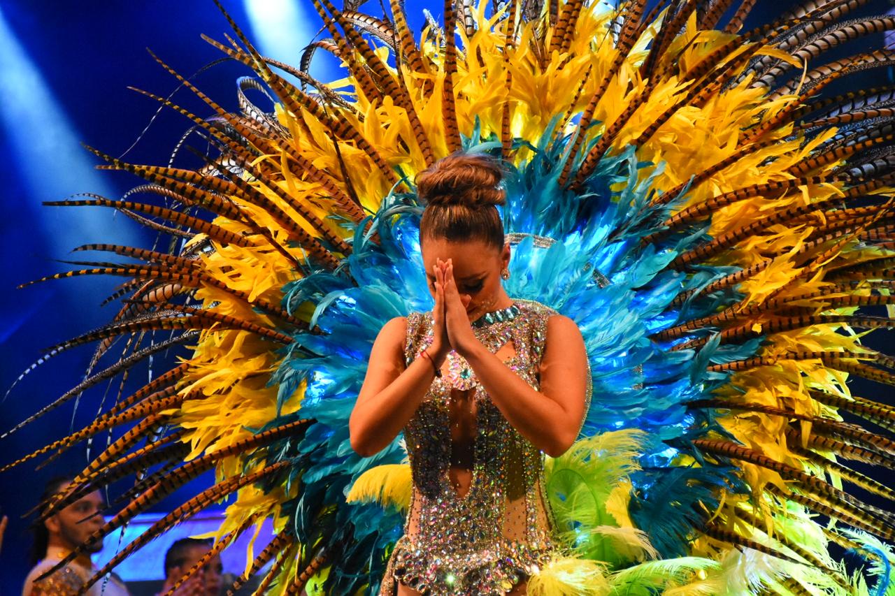 La Reina del Carnaval de la 44, Andrea Henríquez.