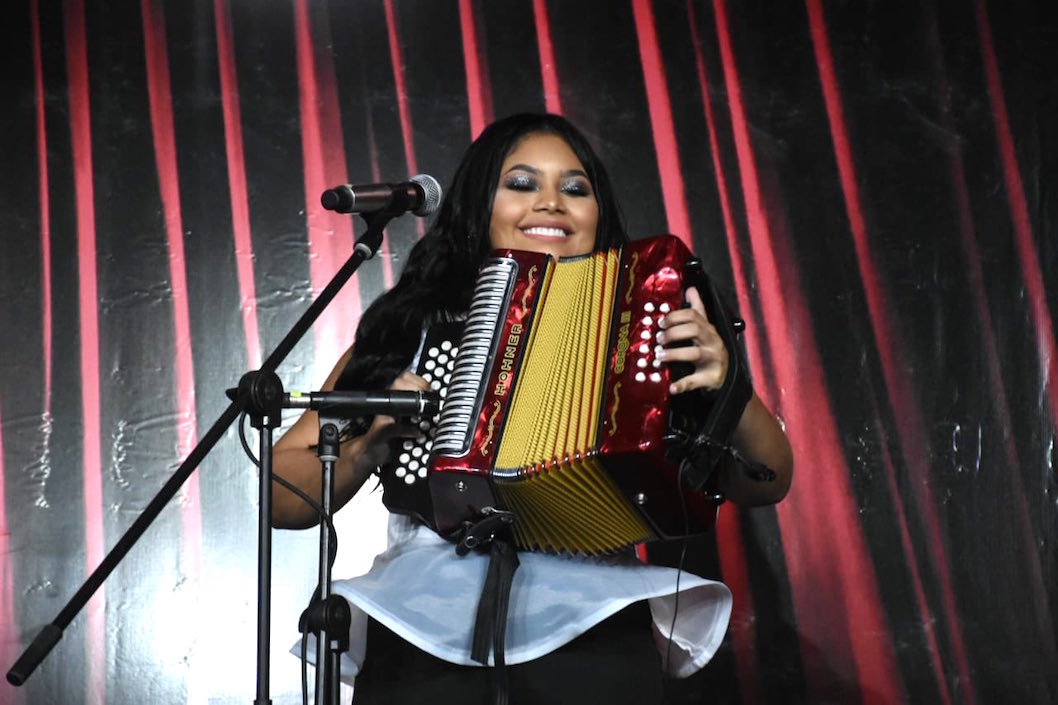 Yeimi Arrieta Ramos en plena presentación.