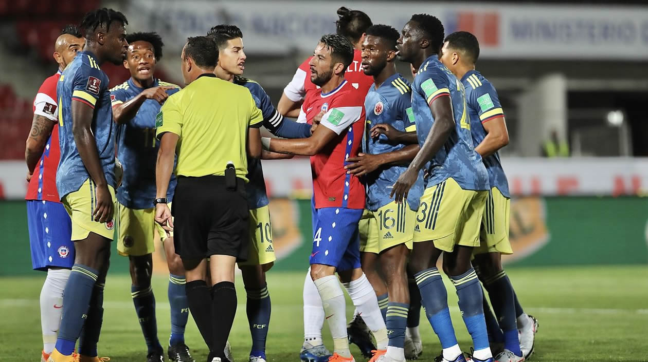 Fricciones durante el partido.