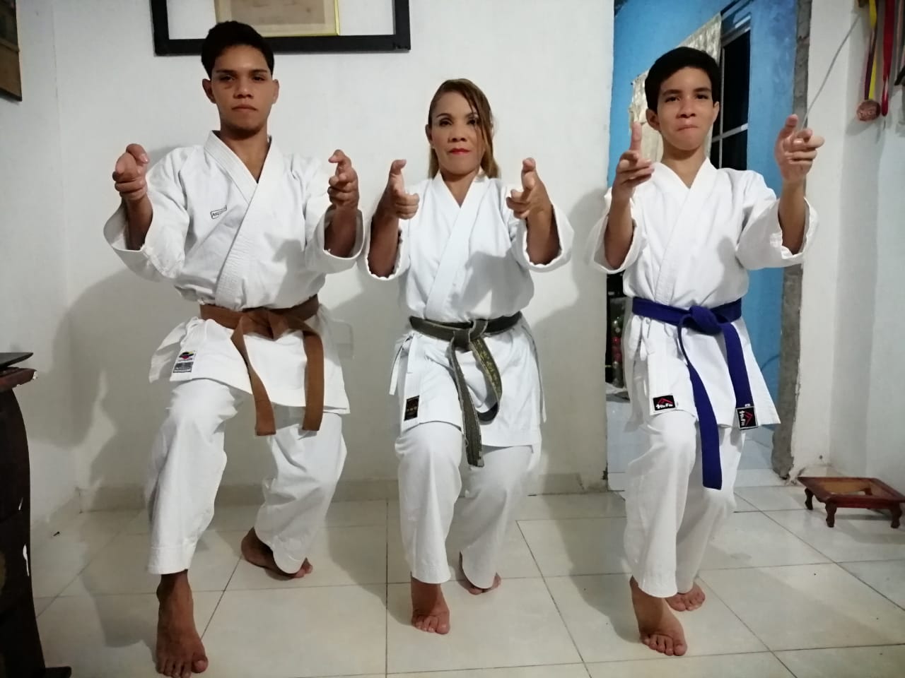 Deportistas de Karate Do del Atlántico. 