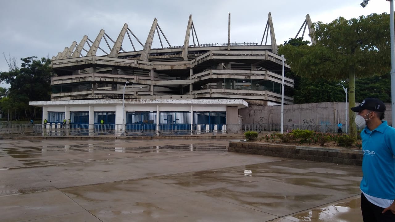 Hubo intensa lluvia por el Metropolitano. 