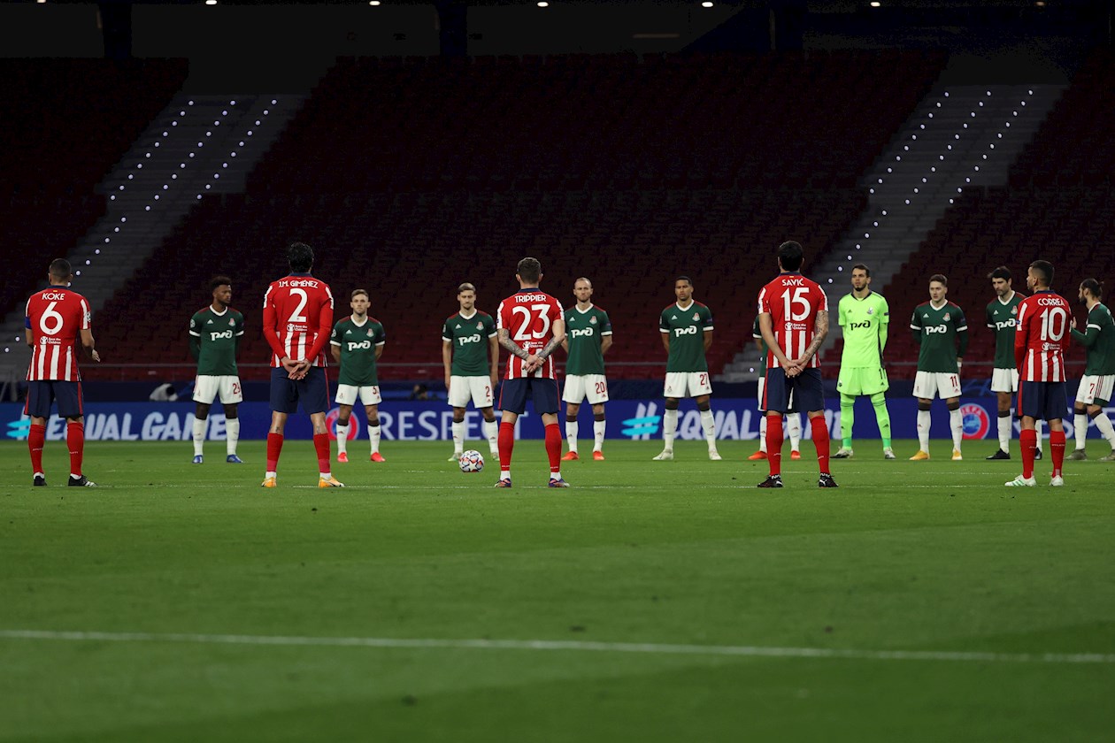 Minuto de silencio en la Liga de Campeones.