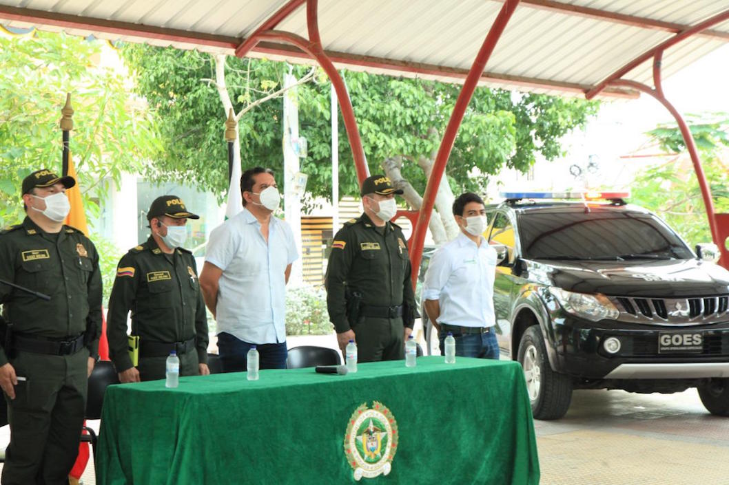 Las autoridades de Policía y de la Alcaldía.