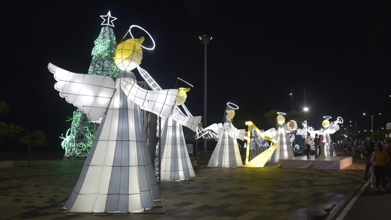 Figuras navideñas.