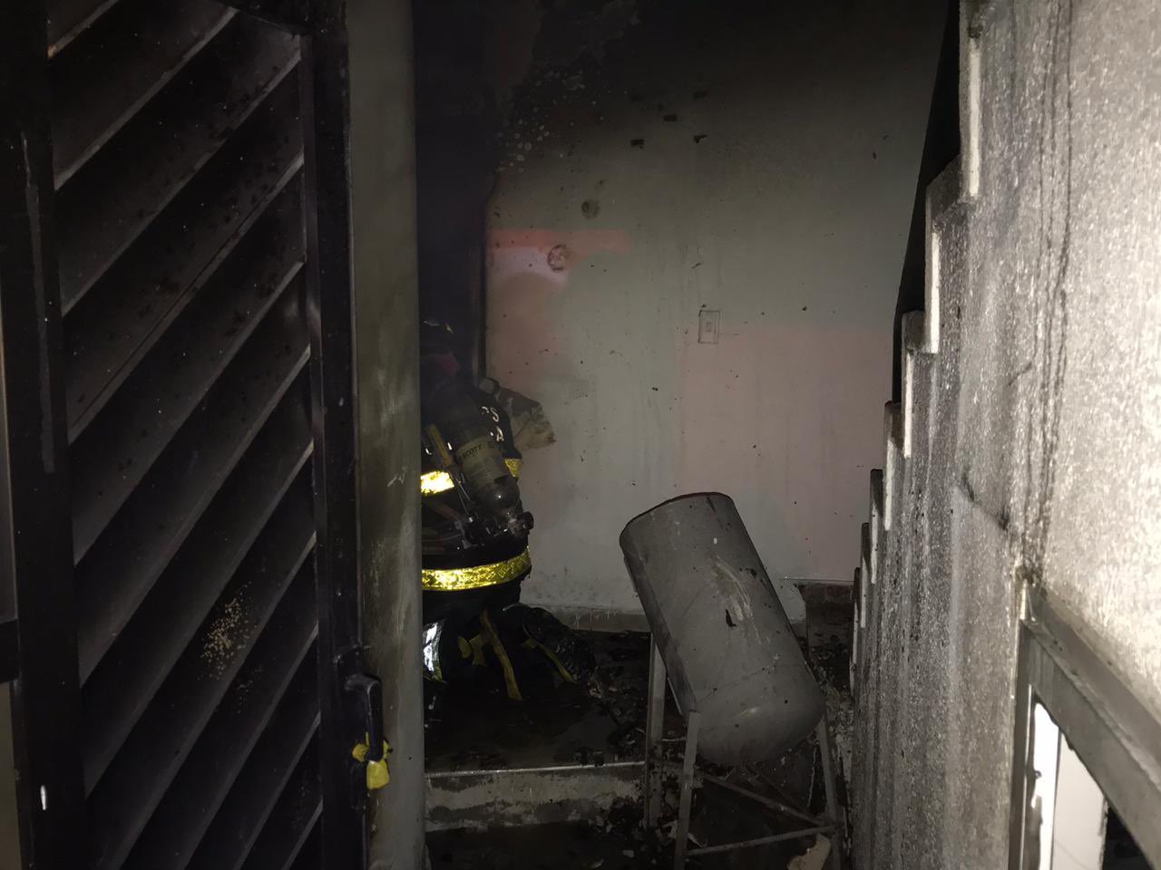 Incendio en la estación de Policía de El Rodadero.