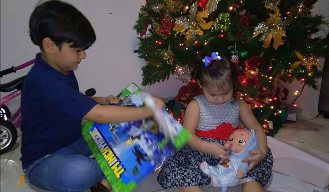 Samuel y Janna Santiago.