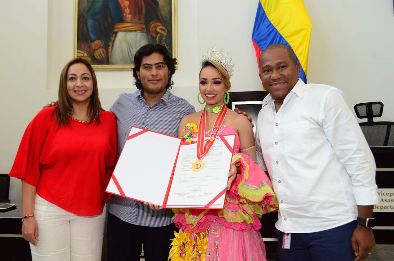 Andrea Henríquez recibió la exaltación de la mesa directiva de la Duma.