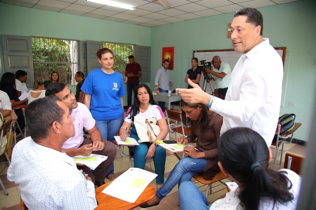 Diálogo con las comunidades en el oriente del Atlántico.