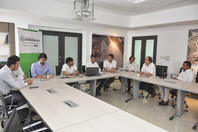 Reunión del Alcalde de Barranquilla, Jaime Pumarejo y los directivos del Grupo Ortiz.