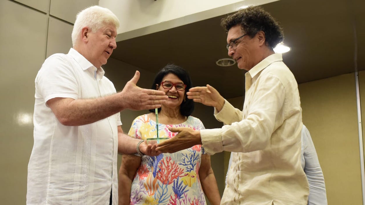 Reconocimiento a Gilberto Marenco Better.