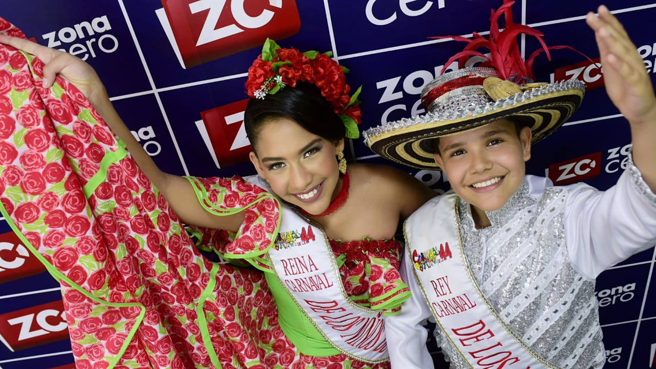 Mariana Gil y Daniel Fernández, Reyes del Carnaval de los Niños de la 44.