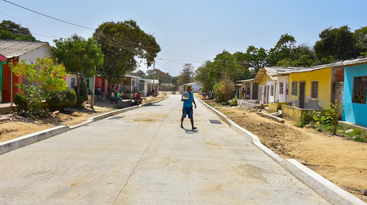 La obra de canalización en el barrio La Sierrita.