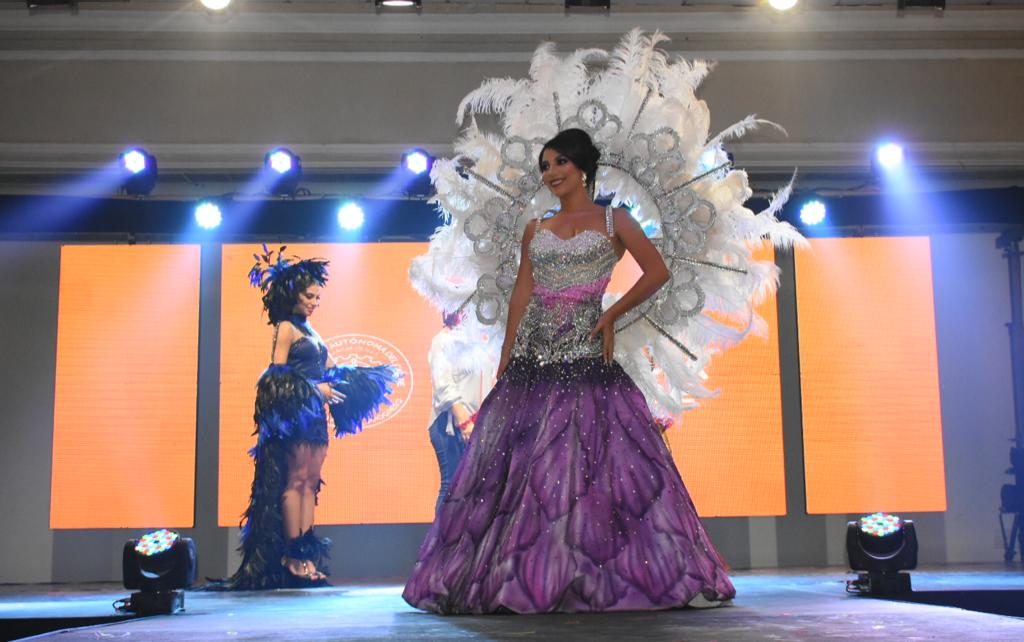 Reina de uniautonoma
