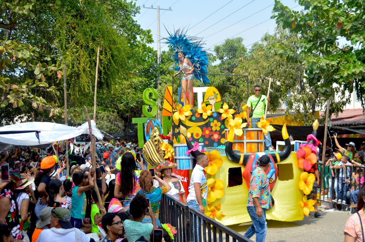 Batalla de Flores de Santo Tomás.