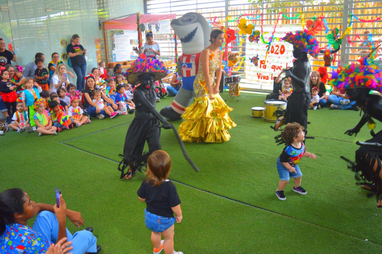 Hubo una muestra de son de negro de niños de Puerto Colombia.