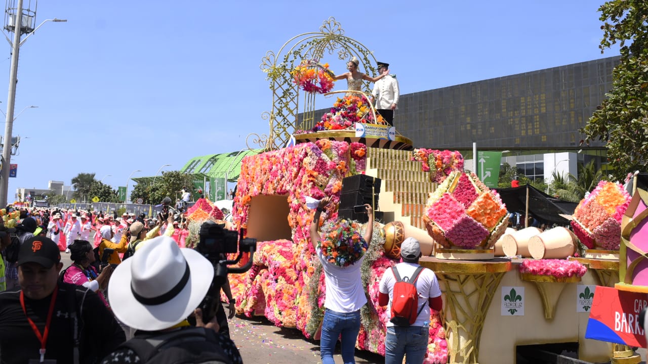 La carroza Poesía Real.