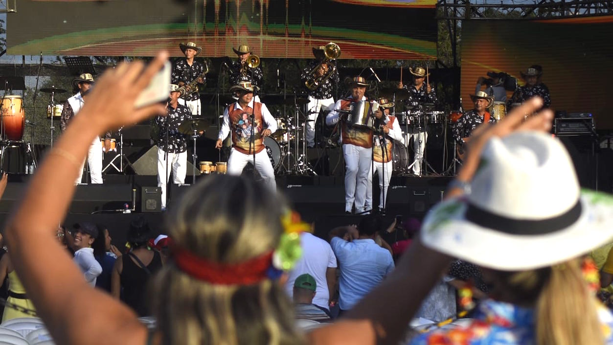 Los Corraleros de Majagual.