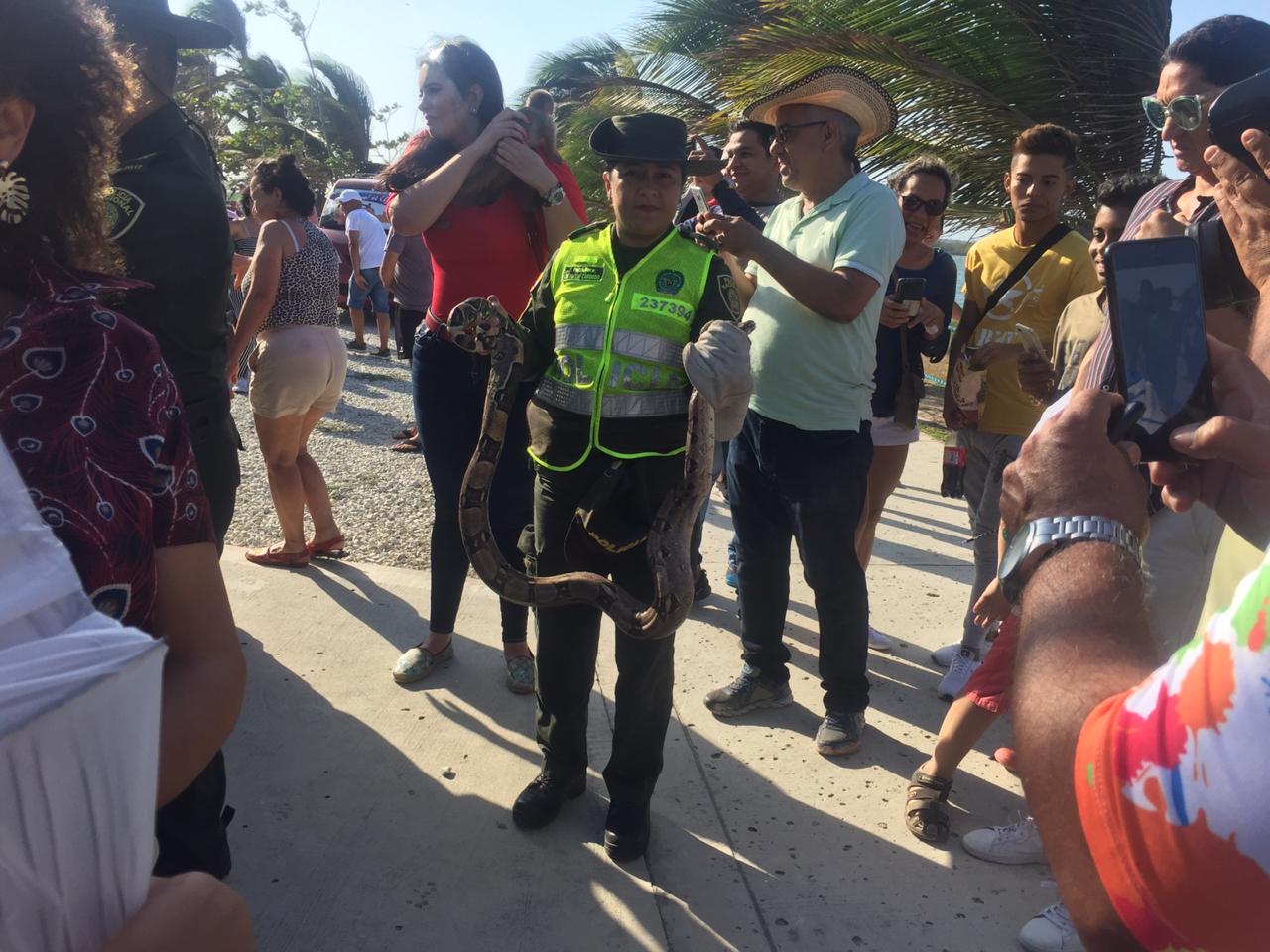 En este evento participaron algunas  fundaciones como parte de la interacción entre Policía y comunidad en general.