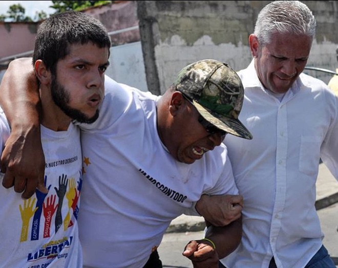 Una persona lesionada durante los hechos.