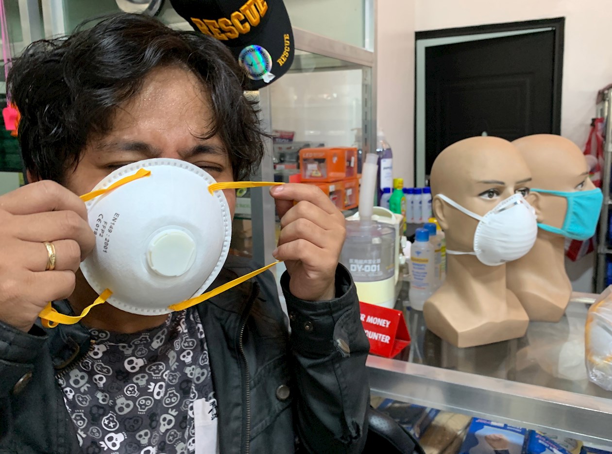 Se pueden encontrar tapabocas o mascarillas de diferentes formas.