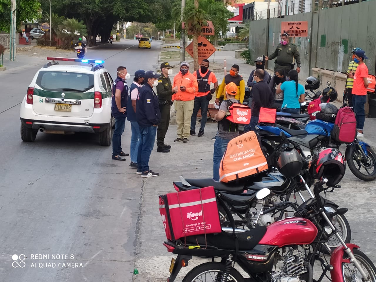 La Oficina de Convivencia y Seguridad Ciudadana del Distrito y la Policía los dispersa y vuelven a agruparse.