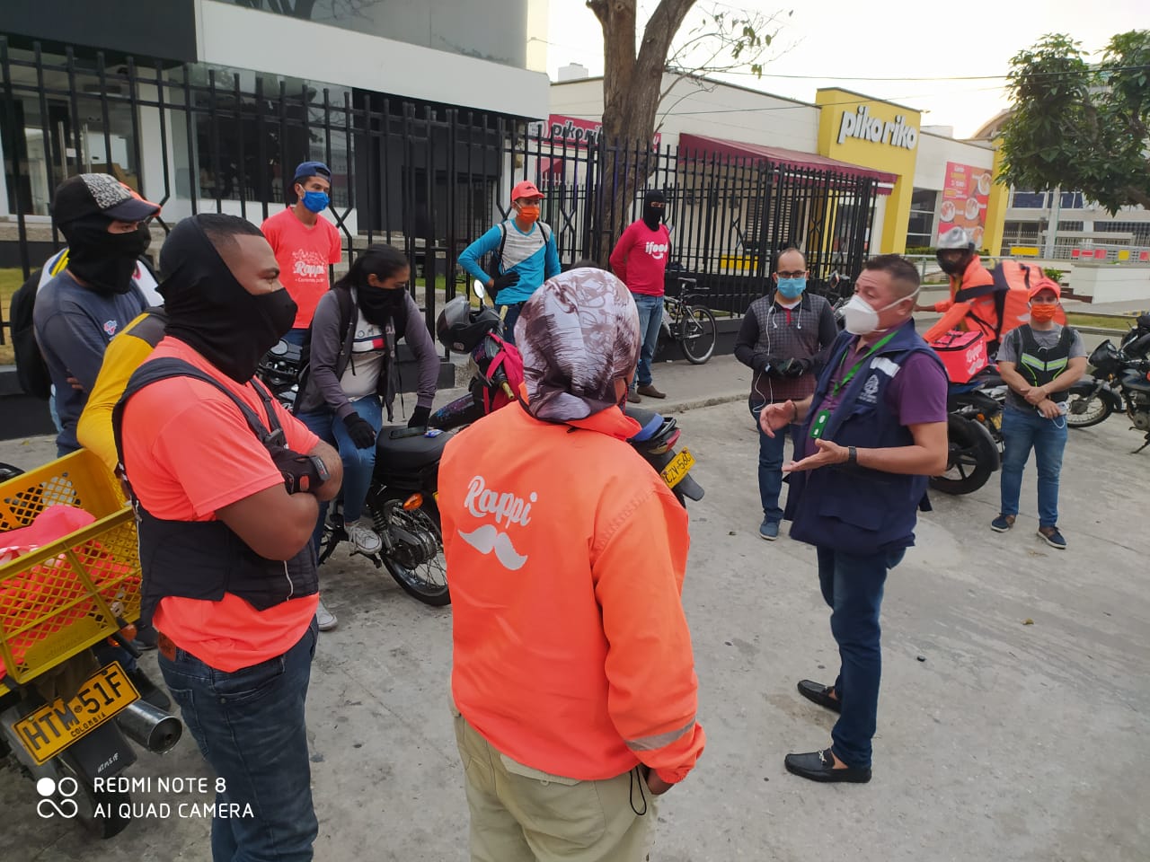 La Oficina de Convivencia y Seguridad Ciudadana del Distrito y la Policía los dispersa y vuelven a agruparse.