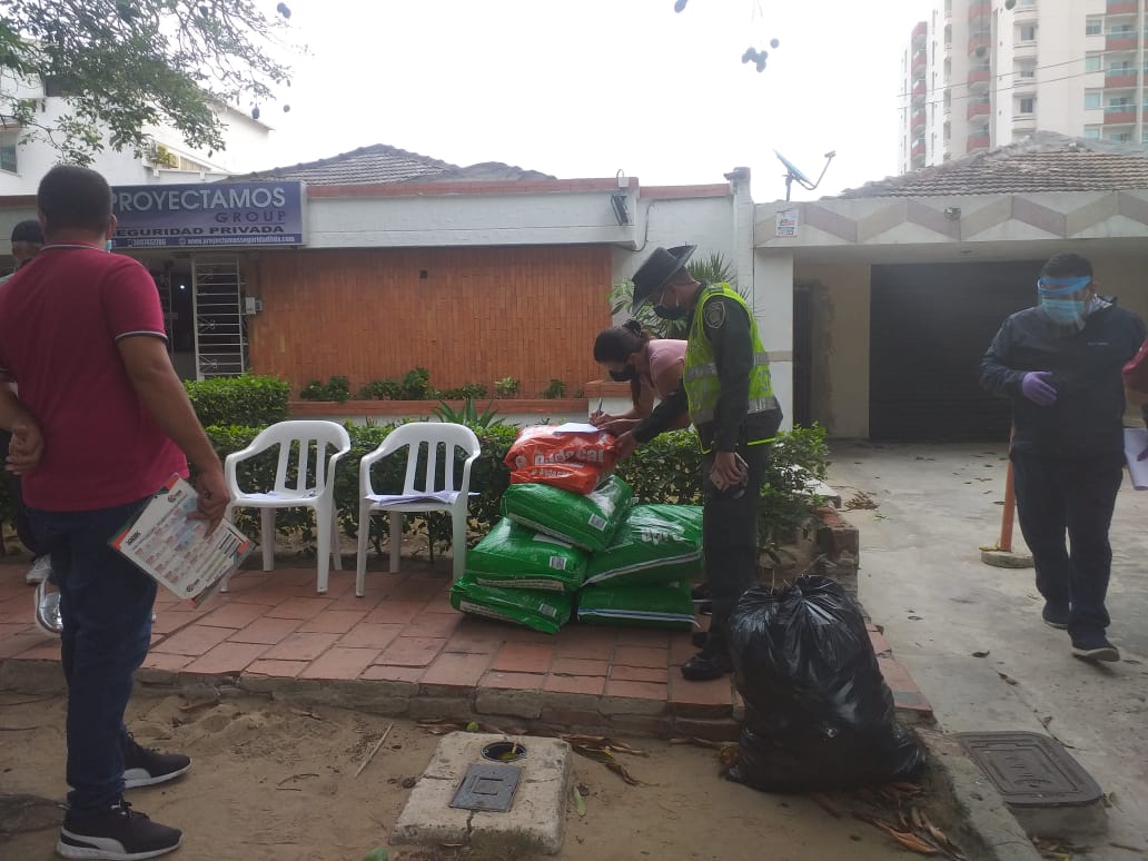 Alimentos recaudados por Fuama con el apoyo de la Policía Ambiental y Ecológica.