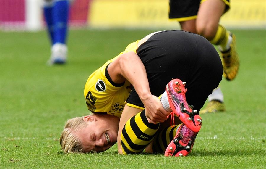 Falta a un jugador del Borussia.