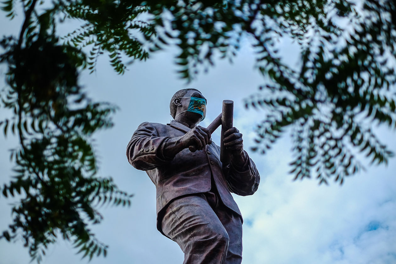 Prensa Alcaldía de Barranquilla Monumento al Joe Arroyo