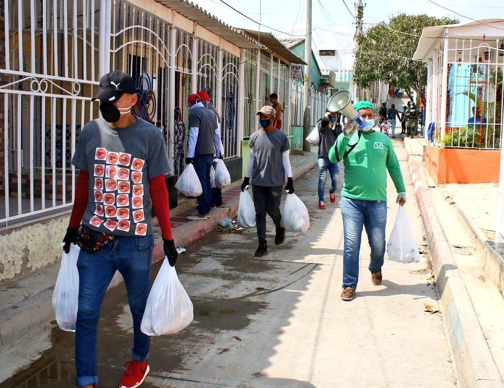 Los tapabocas donados por Procaps, usados por los funcionarios de la Secretaría de Gestión Social de Barranquilla.