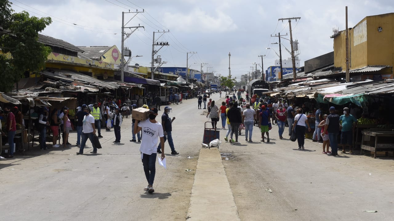 Funcionarios de la Alcaldía de Barranquilla empezaron su labor.