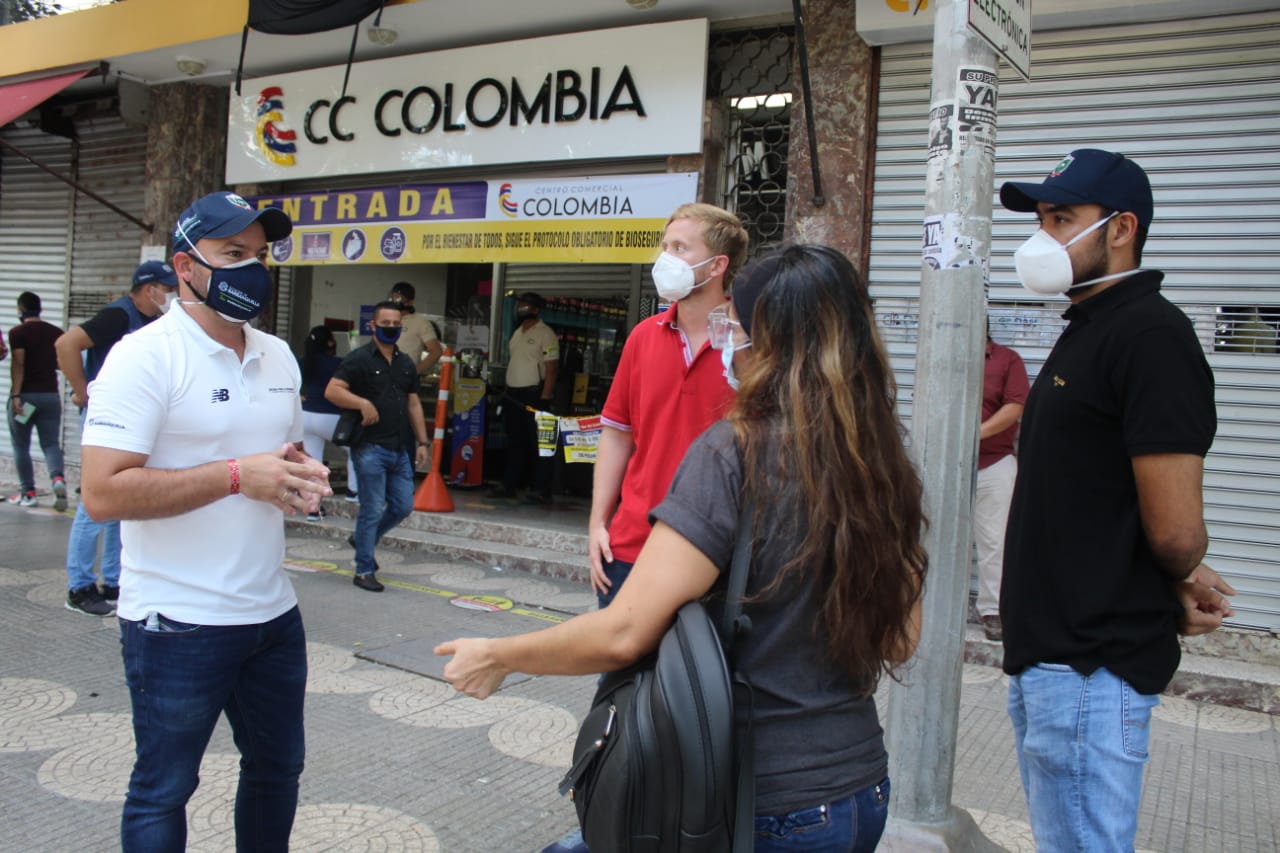 Visita de seguimiento a diferentes establecimientos en el Centro.