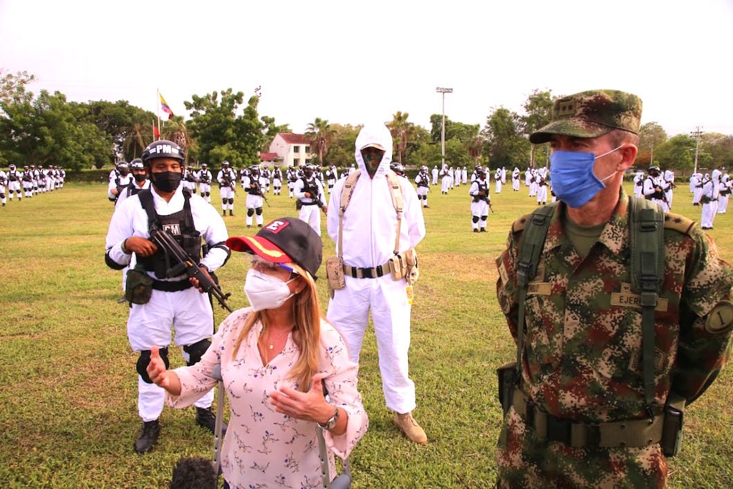 Personal del Ejército Nacional alistándose para los operativos.