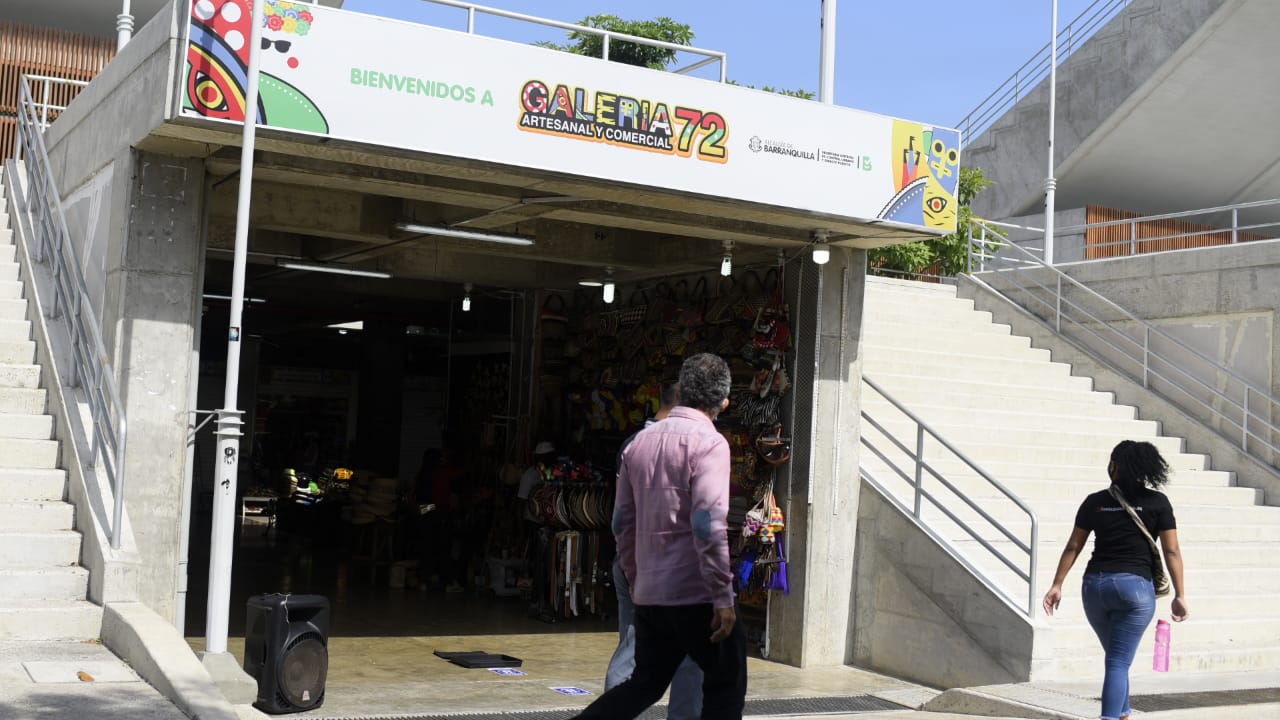 Apertura de la Galería la 72