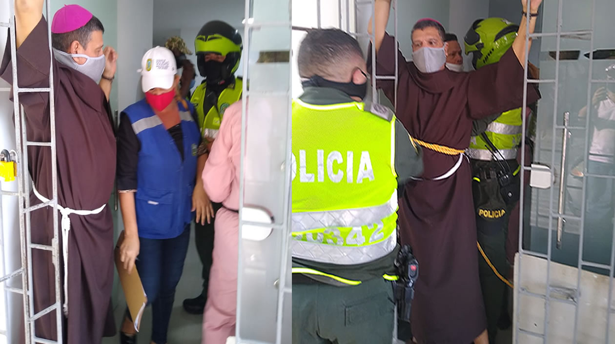 La Policía en Soledad en plena diligencia.