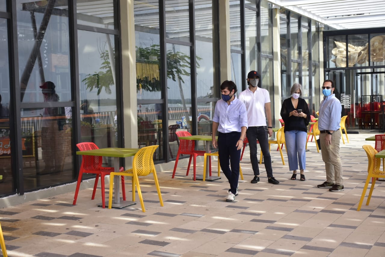 El Alcalde de Barranquilla, Jaime Pumarejo, en Caimán del Río.