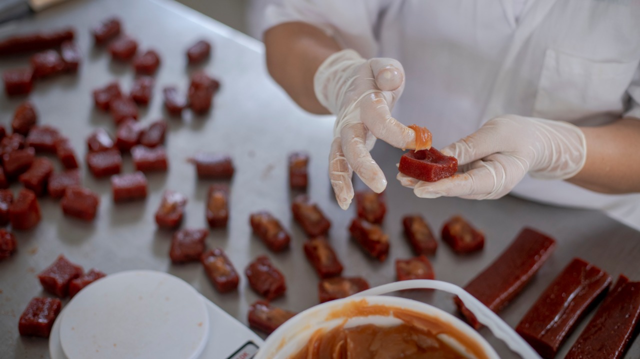 Las familias que hacen los derivados de la guayaba están listos para ofrecer lo mejor de sus productos.