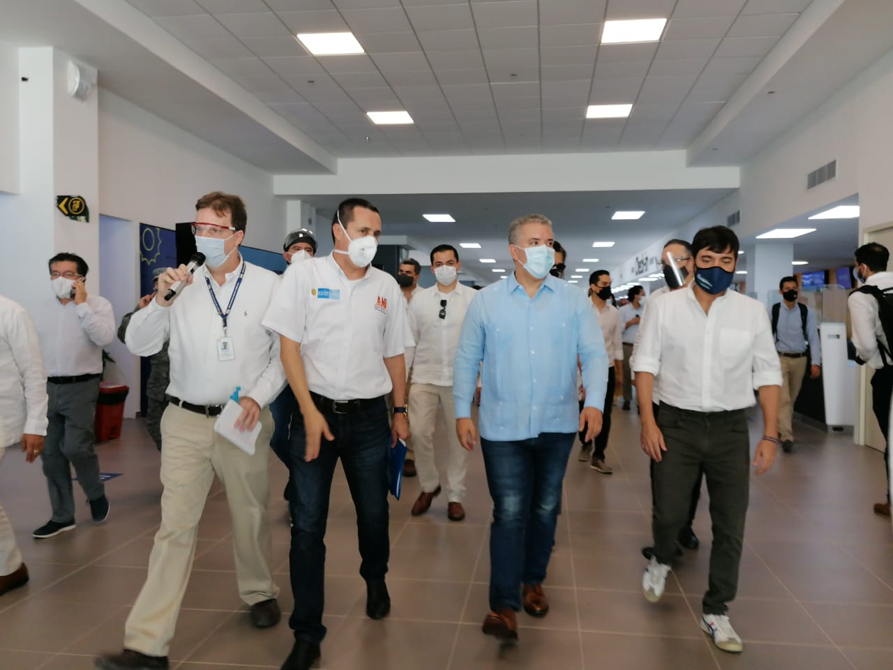 El Presidente Iván Duque y el Alcalde Jaime Pumarejo.