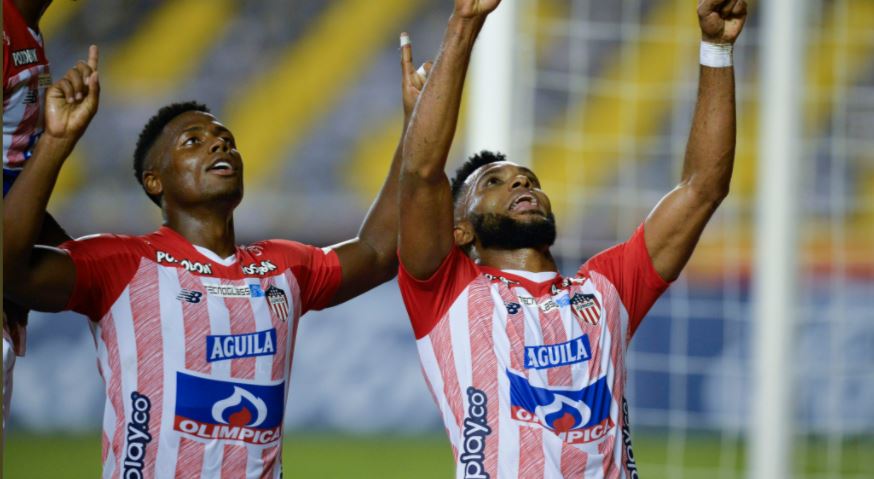 Festejo de Miguel Ángel Borja al anotar el gol de la victoria.
