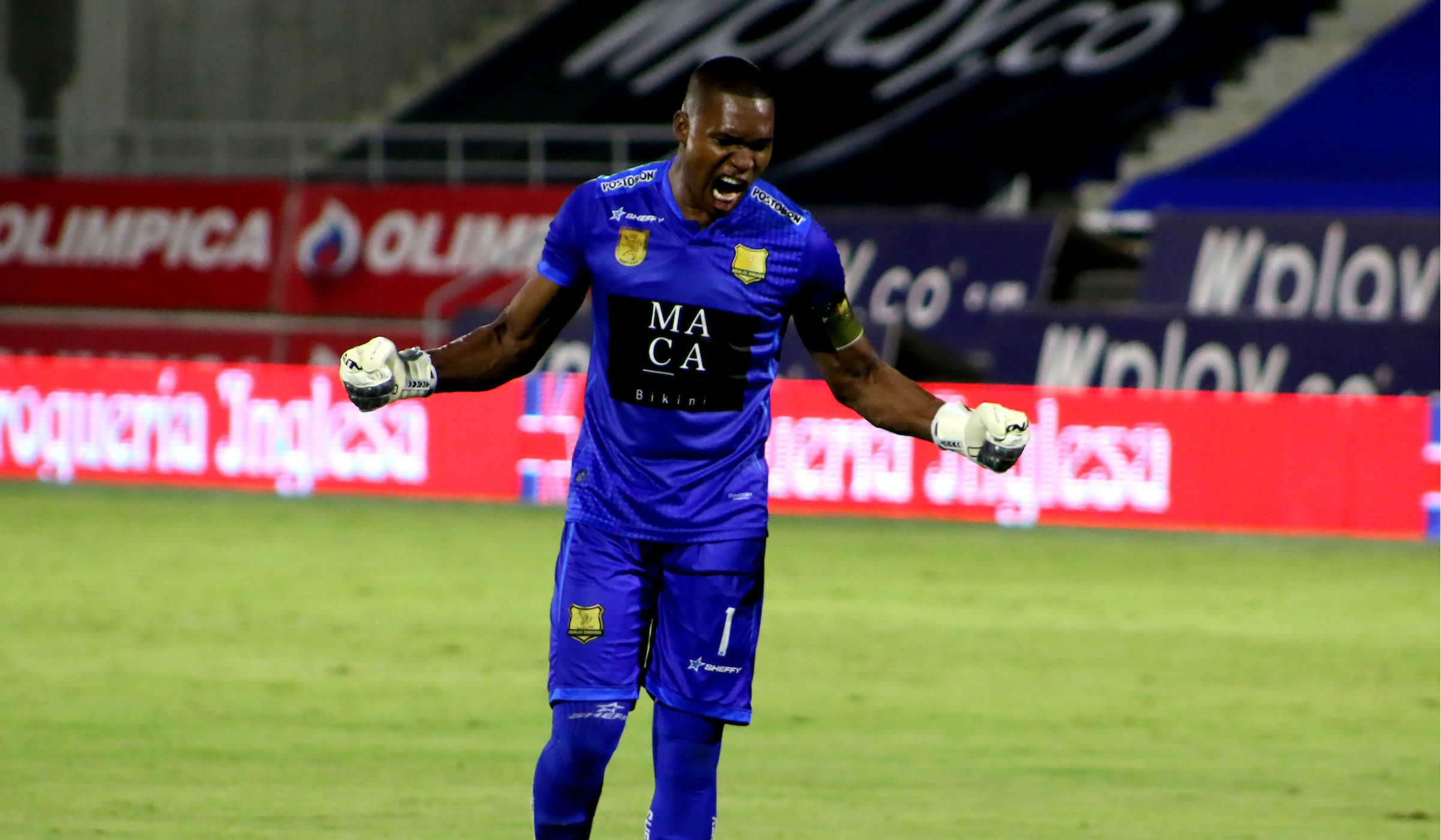 Carlos Berajano celebrando el empate.